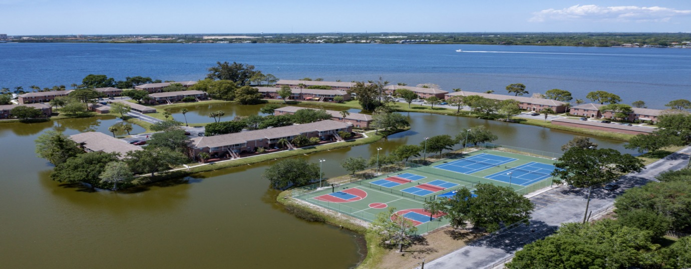 Petfriendly apartments available for rent in Bradenton, FL VIEW